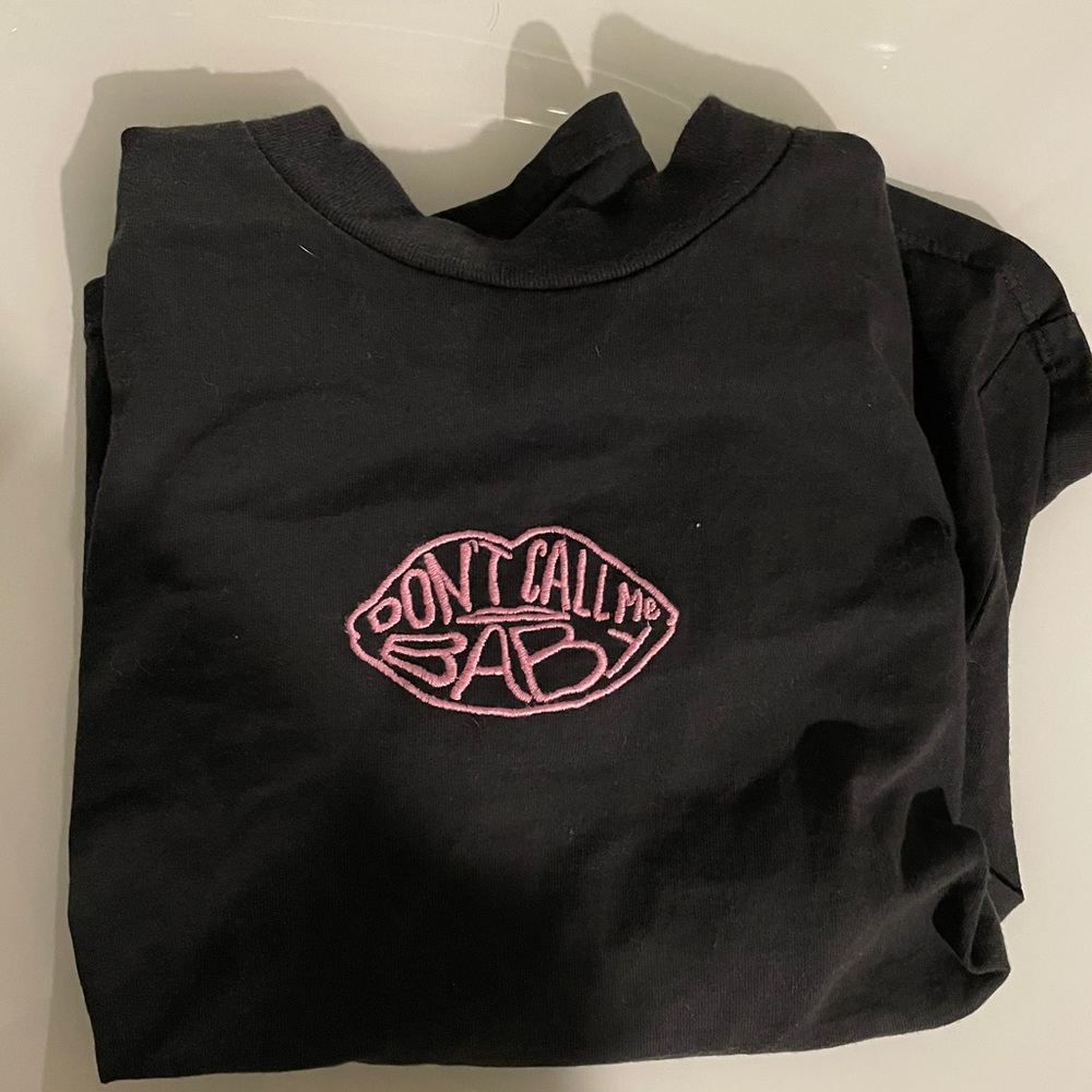 Brandy Melville graphic tee